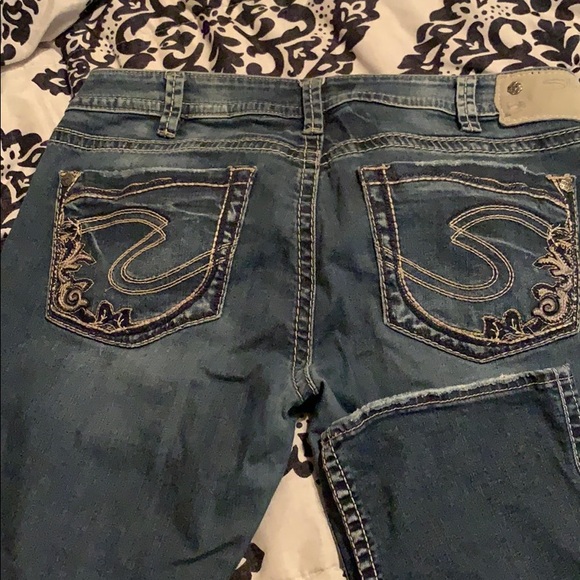 Capris - Picture 2 of 2